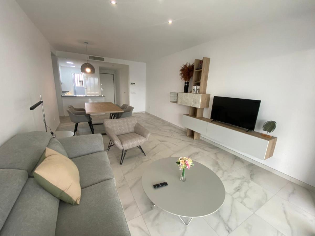 Miradores Del Sol By Mar Holidays Apartamento Estepona